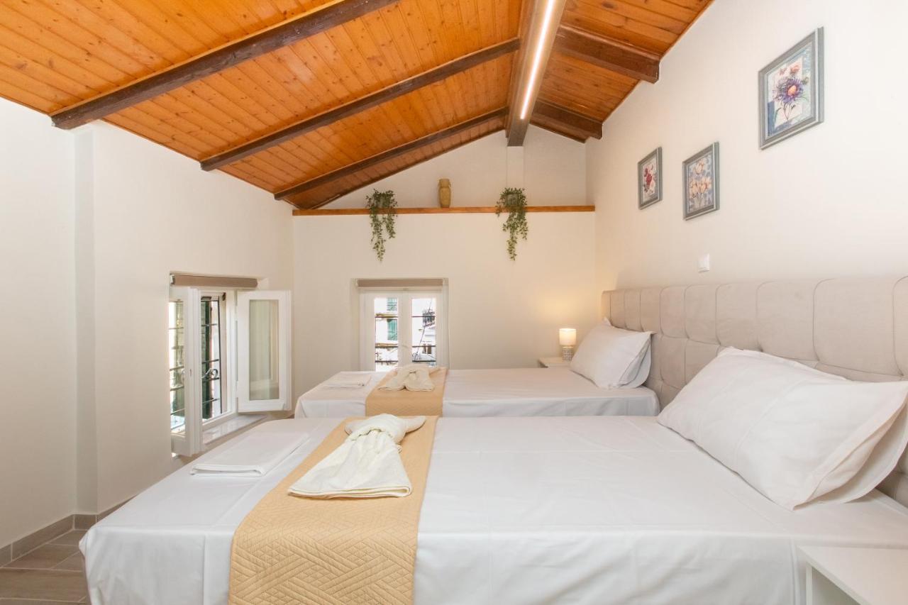 Odisseus Old Town Apartment コルフ島 エクステリア 写真